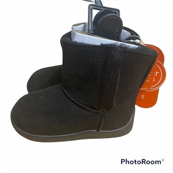 Black Ankle Boots NWT Sz 5 Baby Girl Wonder Nation - Picture 1 of 5